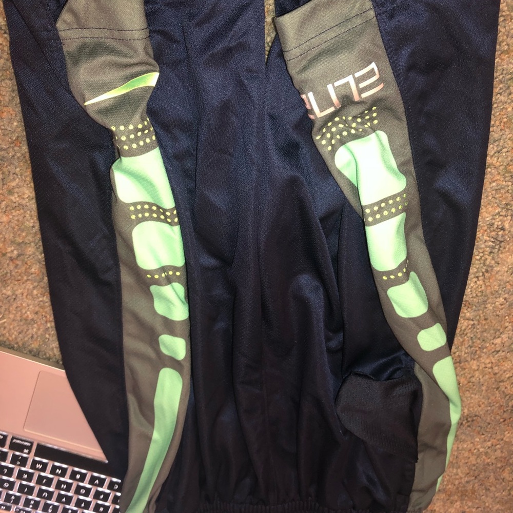 elite shorts